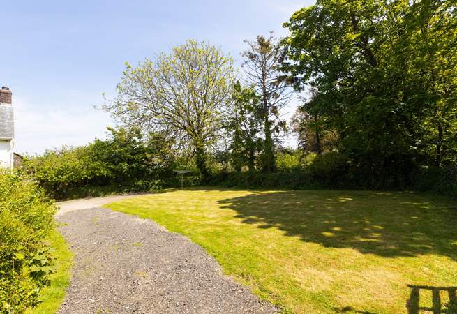 Chyvounder has a large lawn to the side of the cottage, perfect for water spots kit of a game of football. 