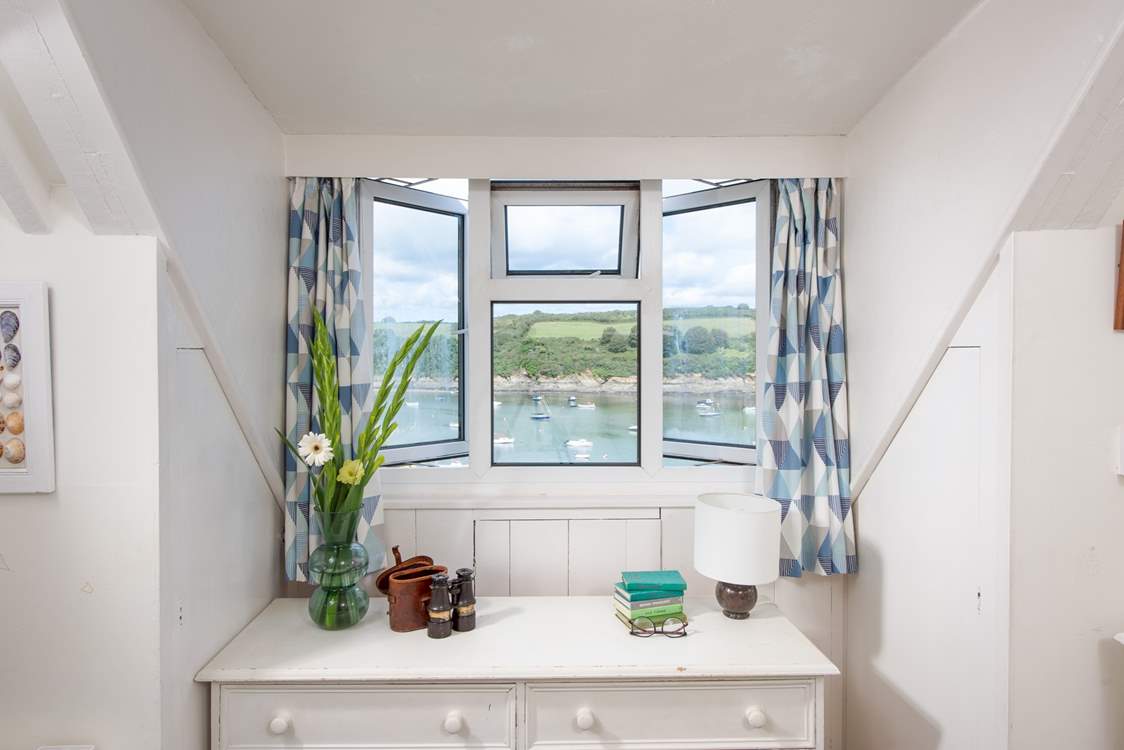 This little window looks out over the estuary.