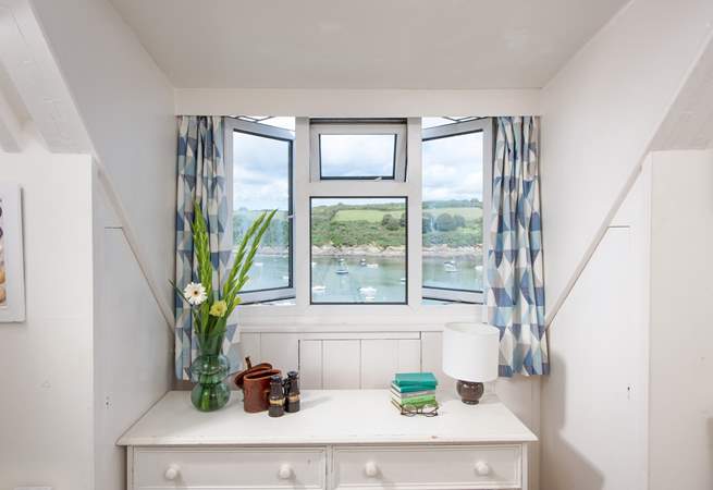 A cosy little window looks out over the estuary.