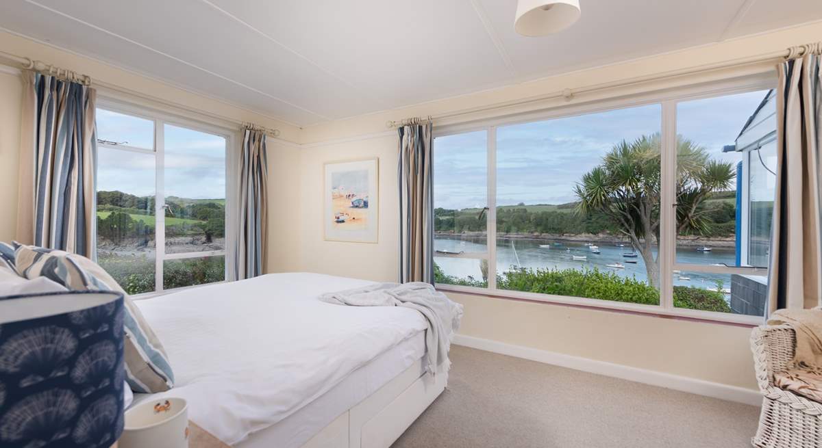 This room is also treated to wonderful views of Gillan Creek.