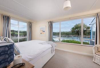 This room is also treated to wonderful views of Gillan Creek.