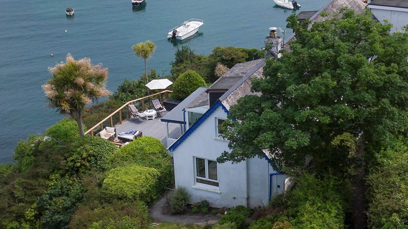 An unparalleled location at the mouth of the creek.