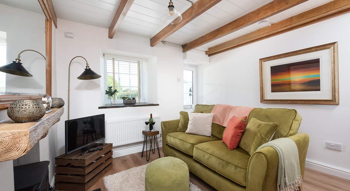 The gorgeous sitting-room.