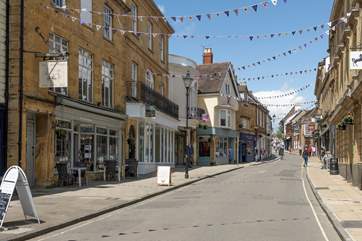 The beautiful market town of Sherborne is a short distance away.