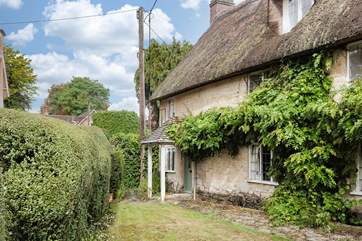 Bay Tree Cottage is a true country cottage with wonderful charm.