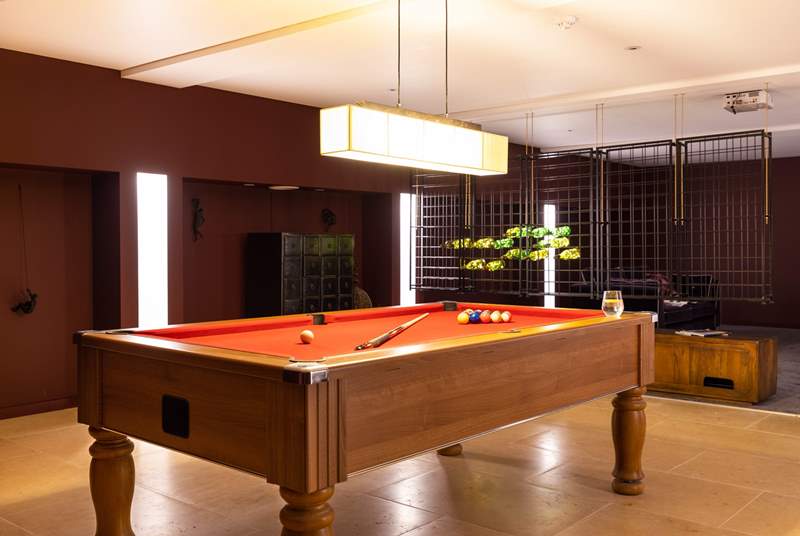 The pool table provides a great source of entertainment in the evenings.