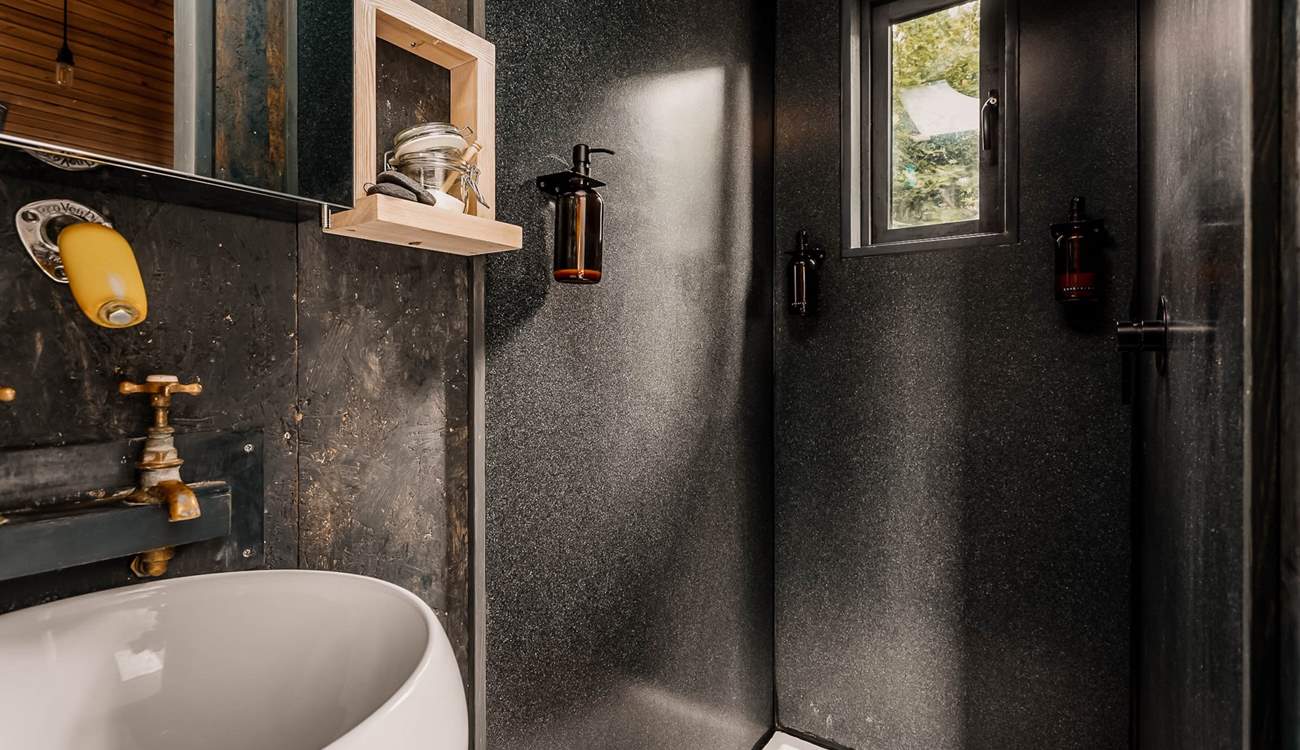 The en suite shower-room is perfectly equipped for freshening up. 