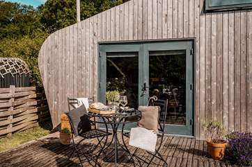 Enjoy a spot of al fresco dining!