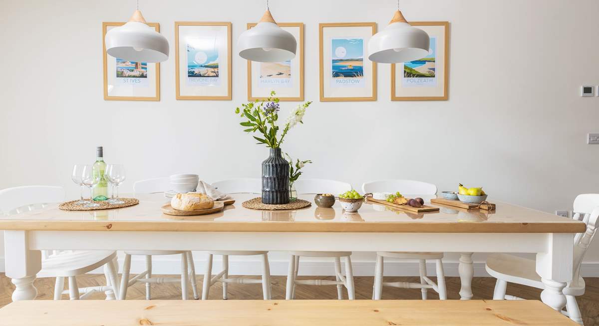 Settle down for sociable family dinners on the wonderful dining-table.