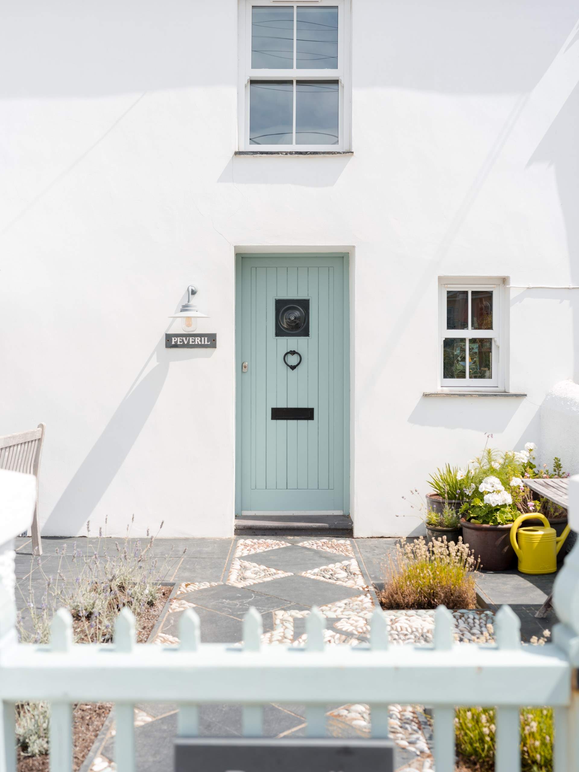 Step inside for a memorable Welsh holiday. Full of character. Peveril is located on a no through road that leads to the beach. Parking is to the rear of the cottage. 