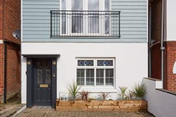 Contemporary living at its best at Leeway House.