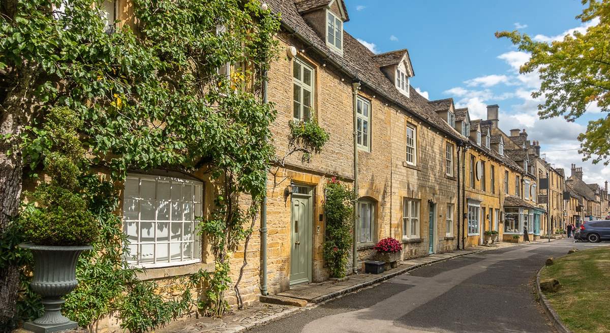 This pretty town has some delightful streets. 