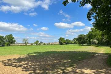 Views back to Moreton from Monarch's Way.