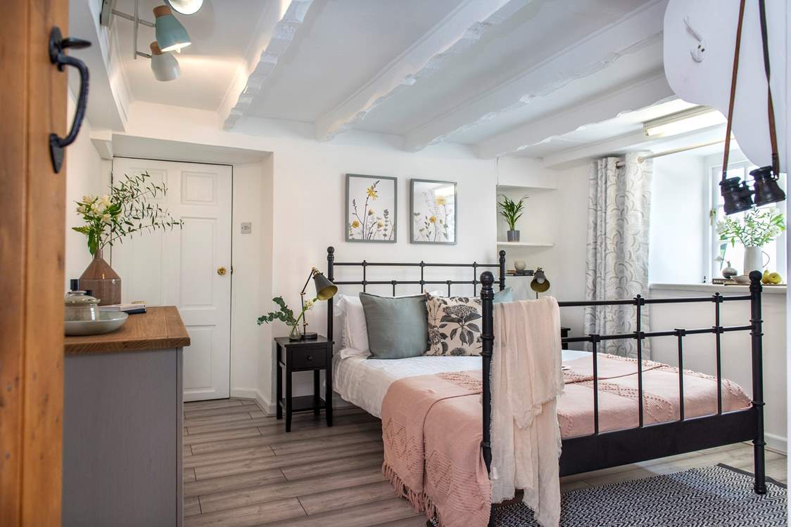 Pretty bedroom 2 is on the ground floor, ideal for those who are less mobile.