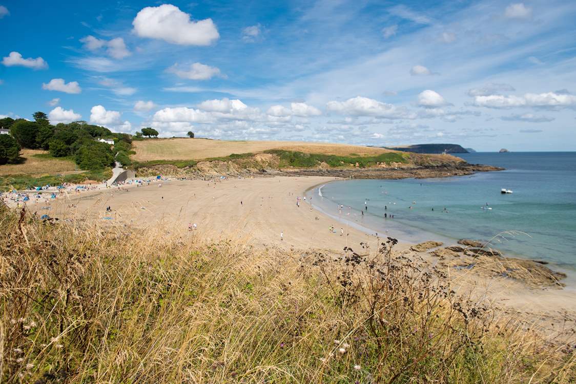 Just a short walk along the coast path you will find stunning Porthcurnick beach.