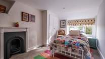 Bedroom 3, oh so pretty!