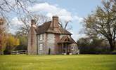 Apsley Cottage is simply charming. - Thumbnail Image