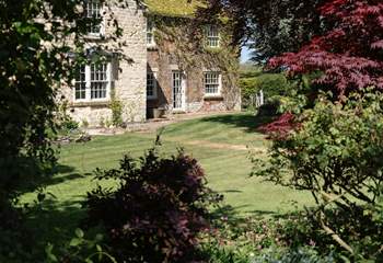 Garden Cottage isa a very pretty home.
