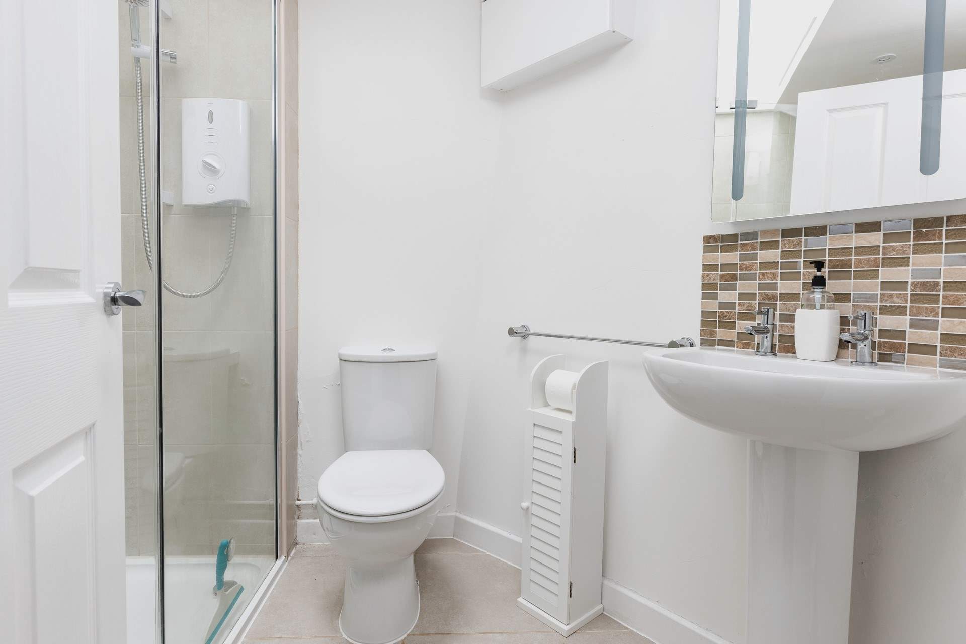 It's great to have the choice of a relaxing bath or shower.