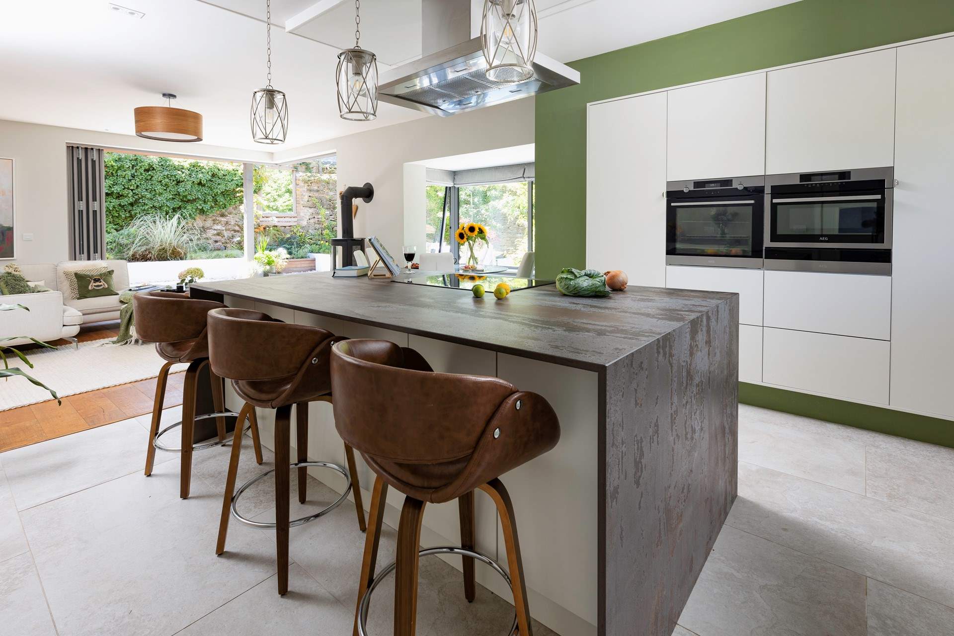 The sleek kitchen is the perfect place to prepare your favourite meals.