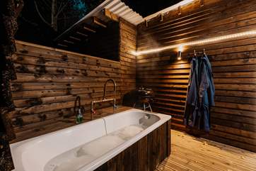 Bathing in nature never looked so good.