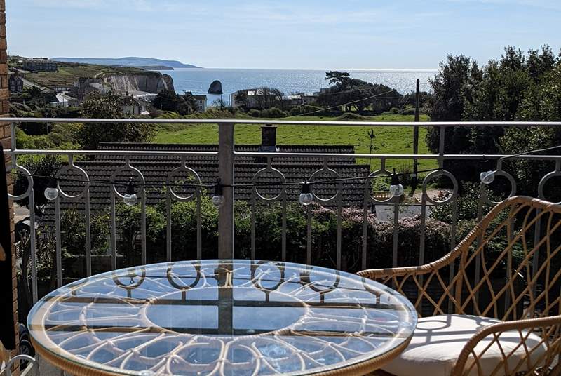 Enjoy the sea view from the balcony of 10 Bayclose.