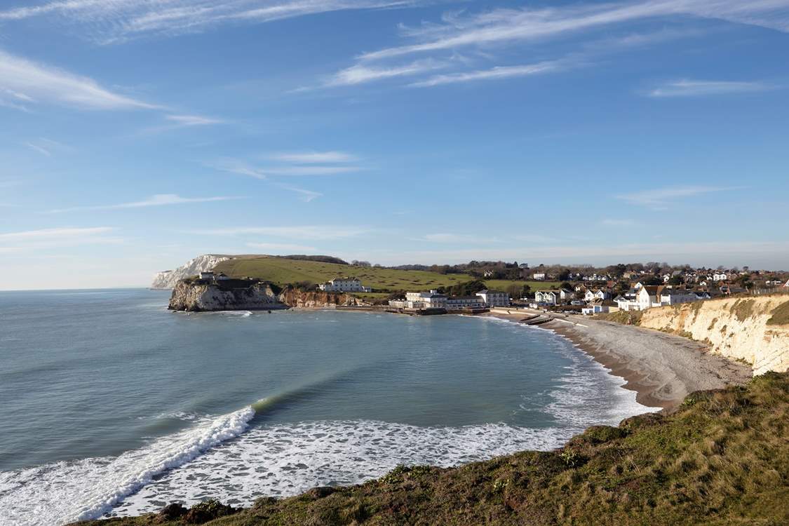 Freshwater Bay a few minutes walk from 10 Bayclose.