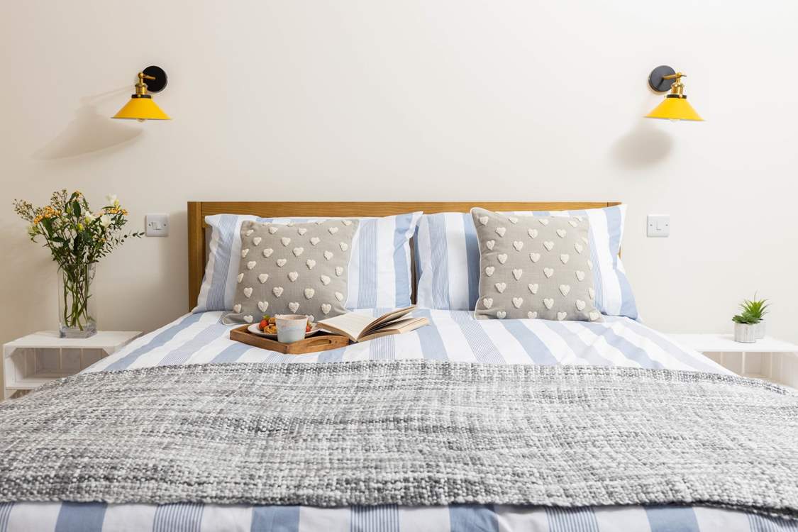 Breakfast in bed? Why not, you are on holiday!