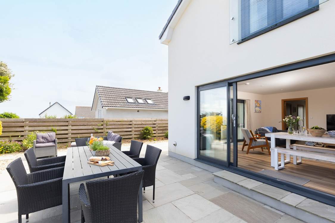 Plenty of dining space for all to enjoy.