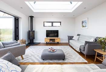 Chill out and relax in front of the Smart TV after a busy beach day.