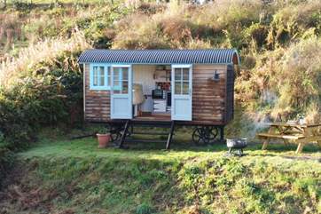 The sweetest hut to call home for a little while.