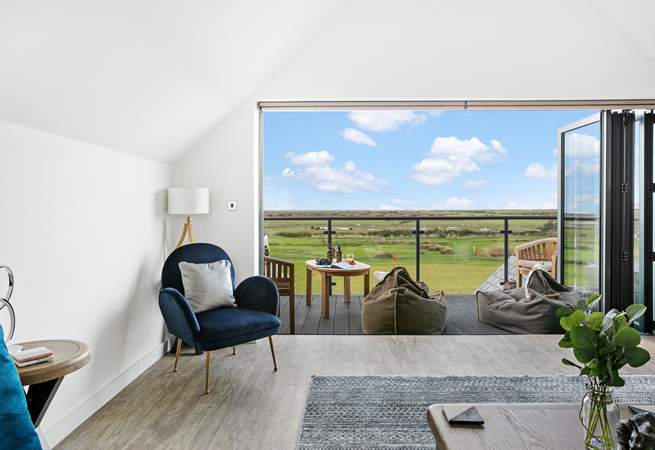Open up the bi-folding doors to enjoy the fresh Devonshire air and of course the views! 