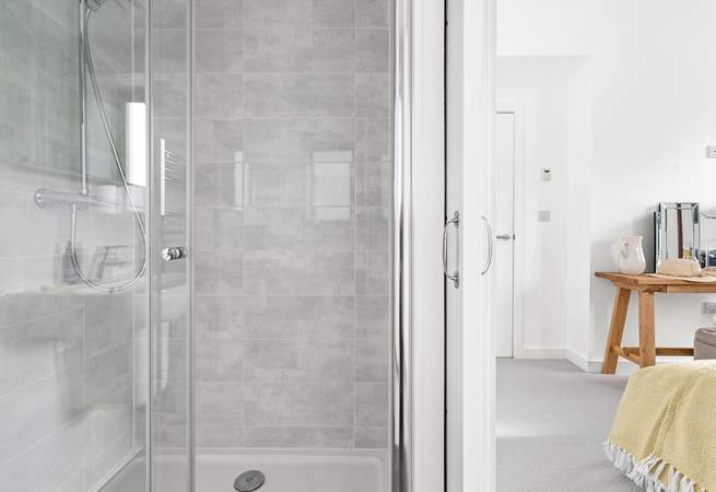 You'll find a wonderfully finished en suite attached to this room.