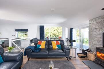The wood-burner ensures a cosy winter getaway.