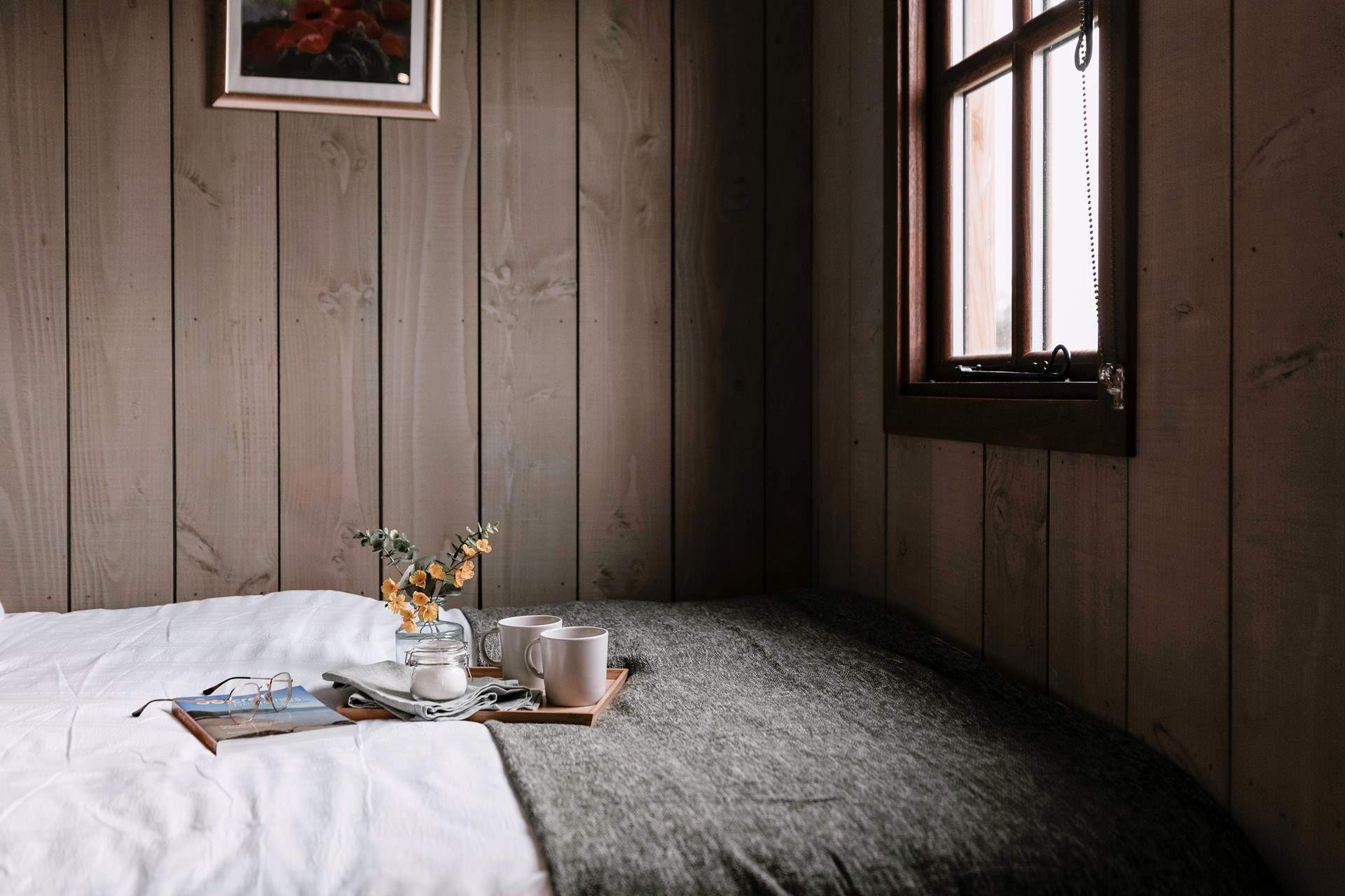 Admire the sweeping countryside views from the sumptuous double bed, cup of coffee in hand. 