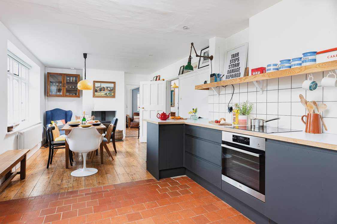 A lovely kitchen to cook some great family meals in.