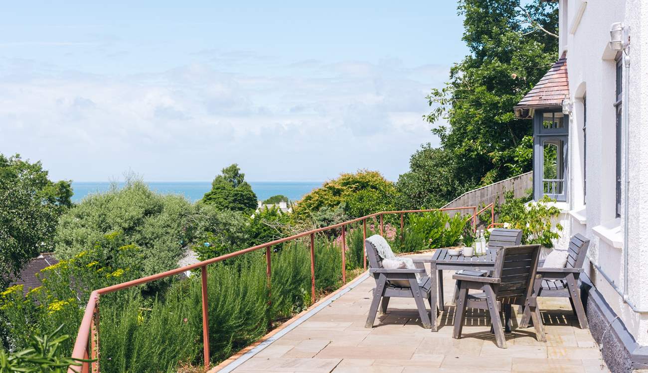 Sit out and enjoy the fabulous sea view.