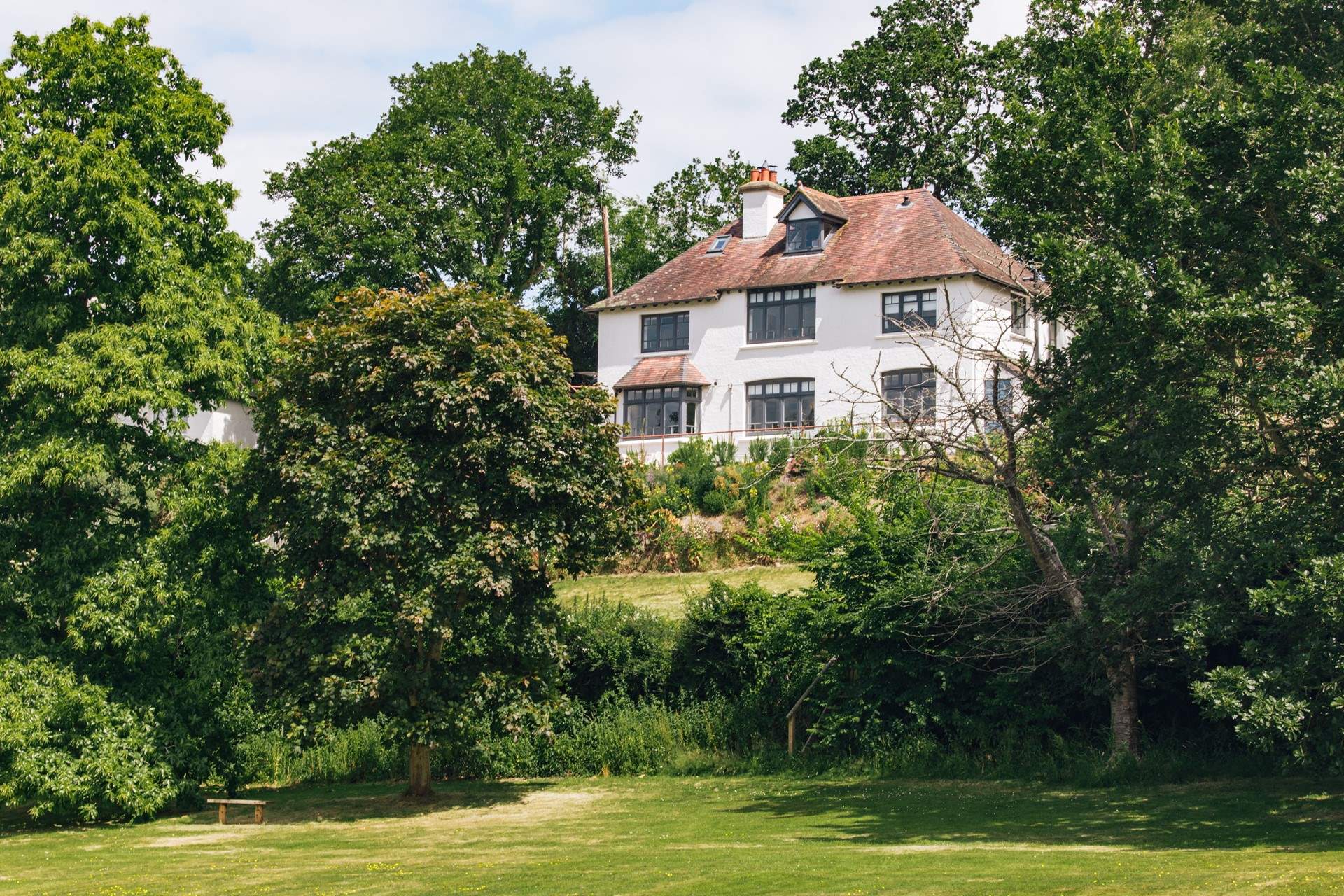 Meadowbank is perched in an elevated position, with wonderful views.