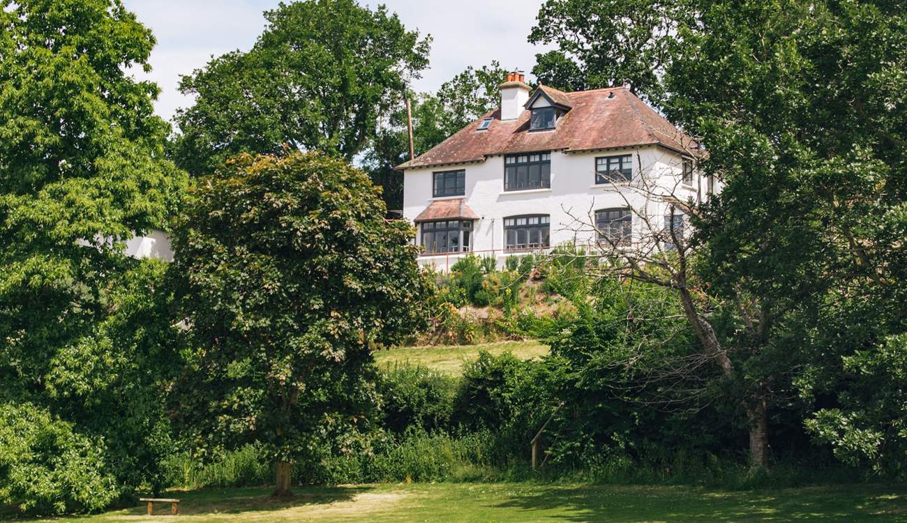 Meadowbank is perched in an elevated position, with wonderful views.
