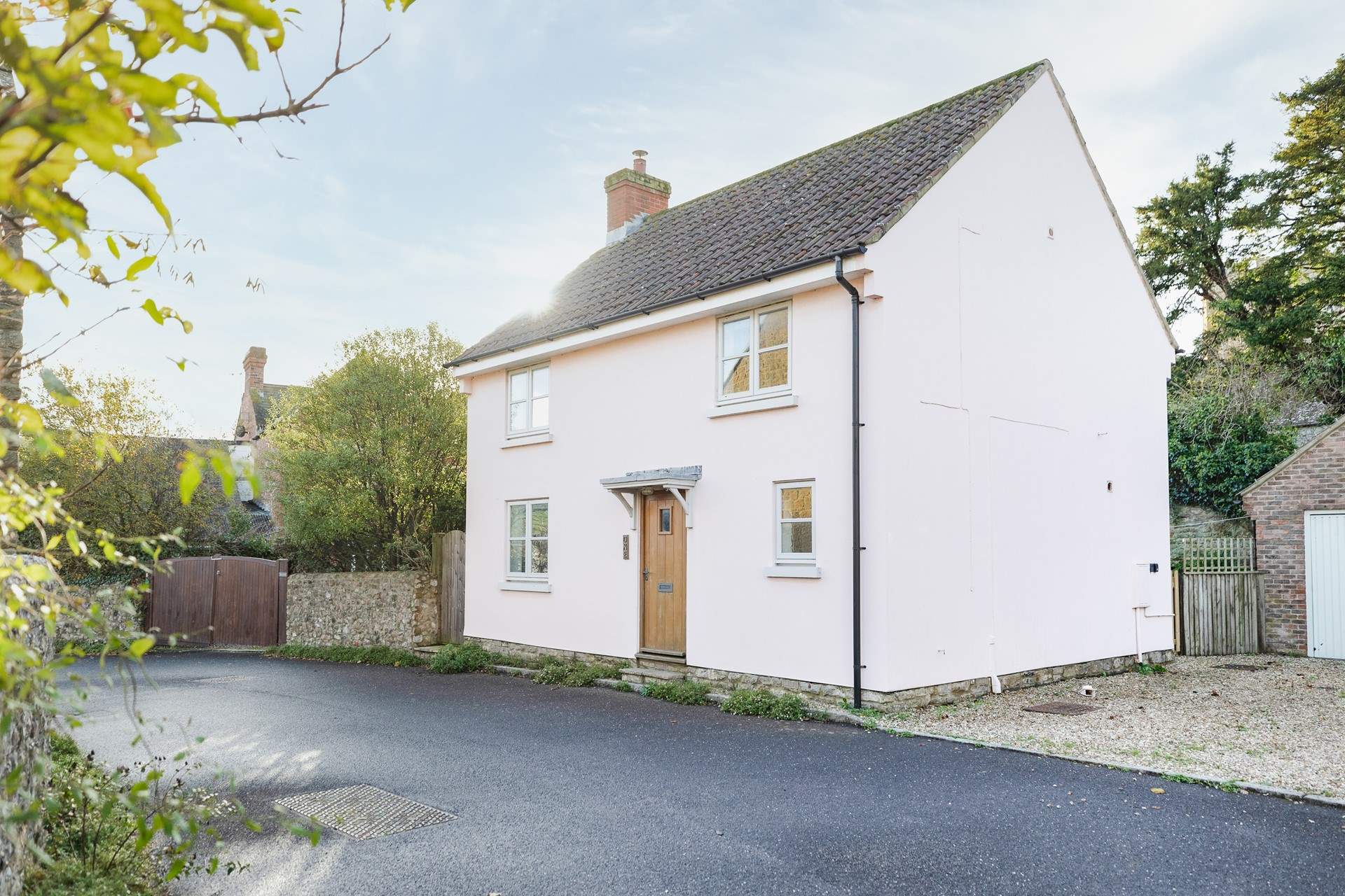 Quince Cottage is tucked away in the pretty village of Chideock.
