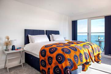 Thanckes House has a choice of six bedrooms, four with en suite facilities and sea views