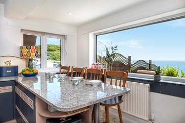 Serve up more relaxed meals at the breakfast-bar
