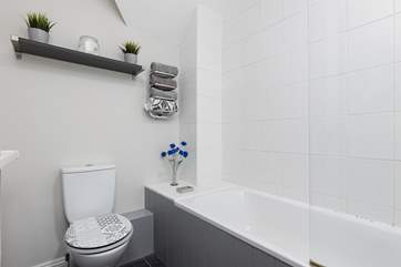 The family bathroom is well placed between the bedrooms.