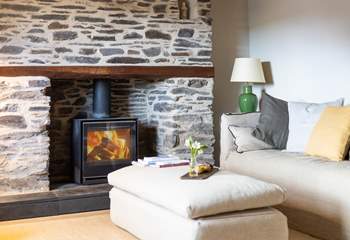 The lovely wood-burner will keep you snug and warm on those out of season breaks.
