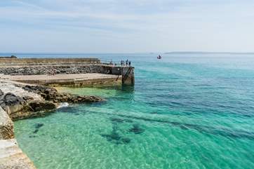 St Ives on the north coast is a short drive away and famed for its sandy beaches, cobbled streets and art galleries.