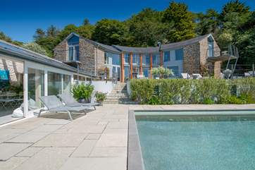Welcome to the magnificent Beach House!