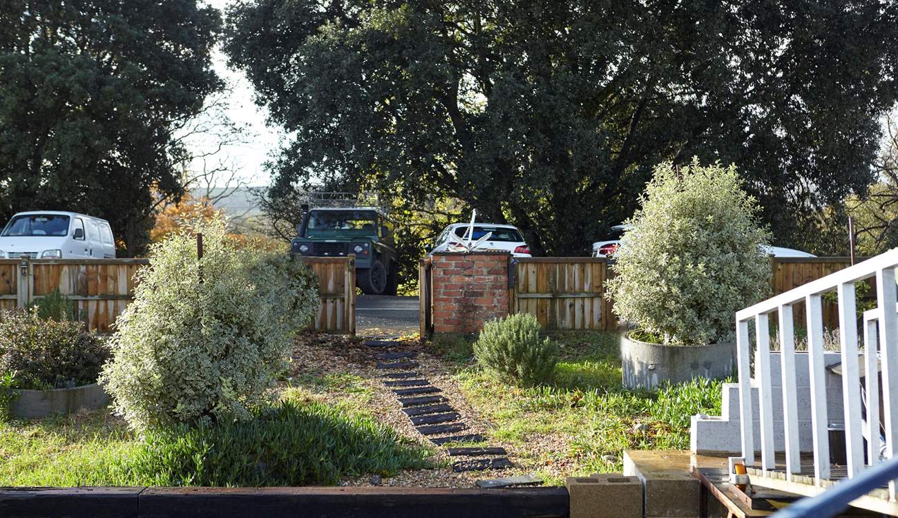 The entrance to Newclose houseboat from the private parking space across the road.