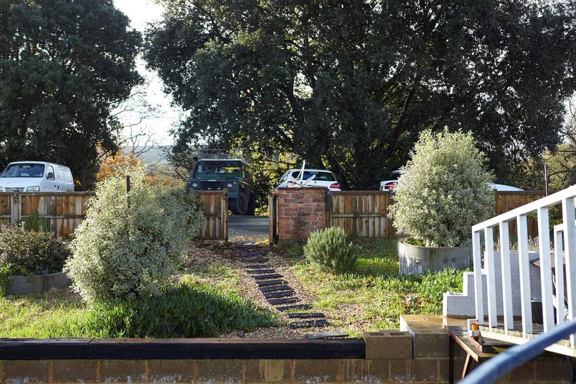 The entrance to Newclose houseboat from the private parking space across the road.