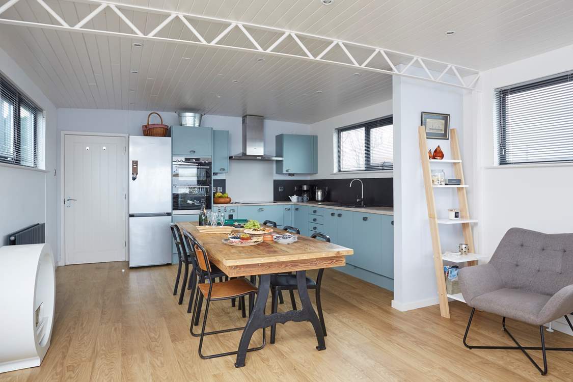 The beautifully designed open plan kitchen/dining area.