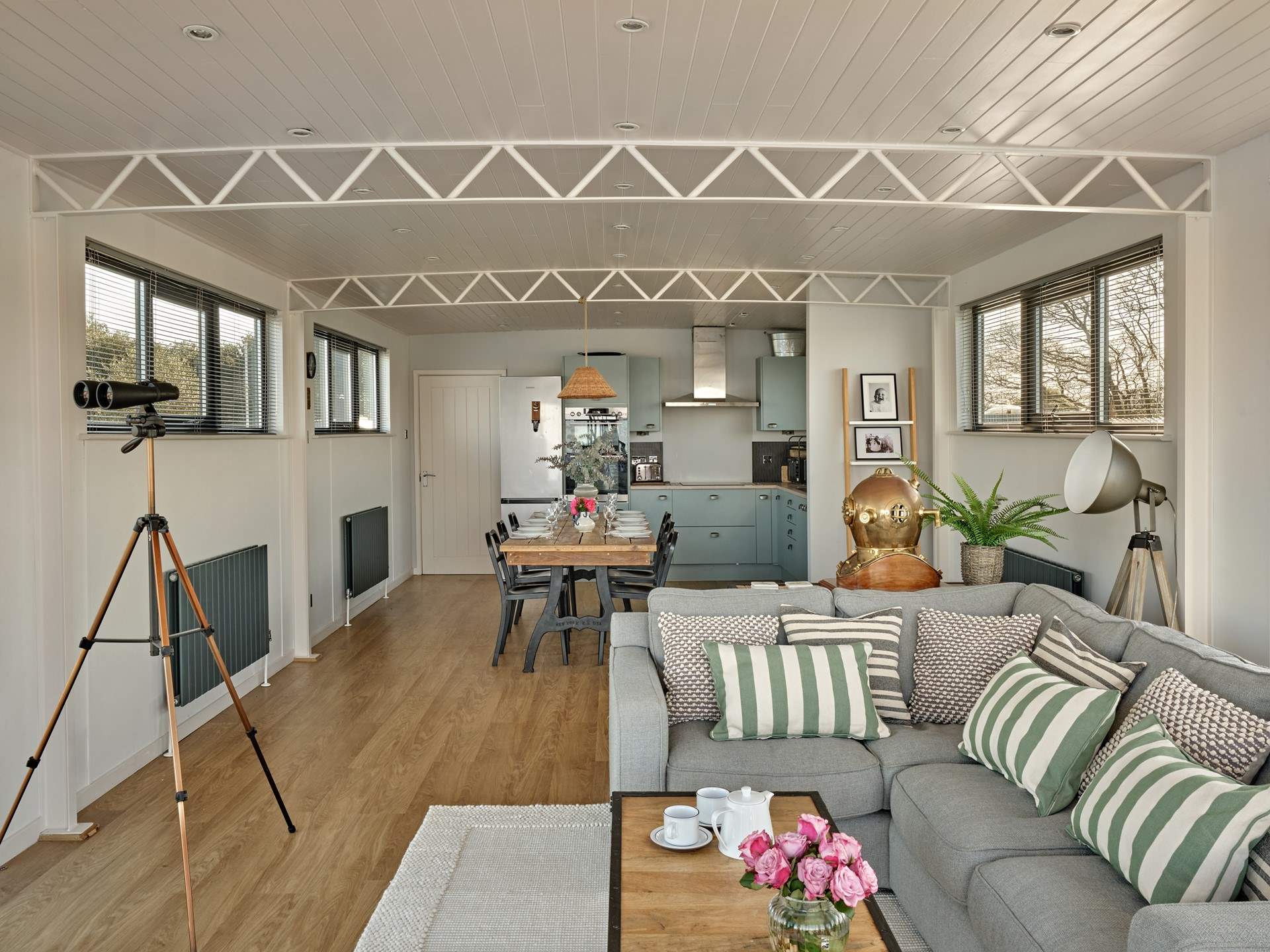 Relax and unwind in this beautifully tranquil space.